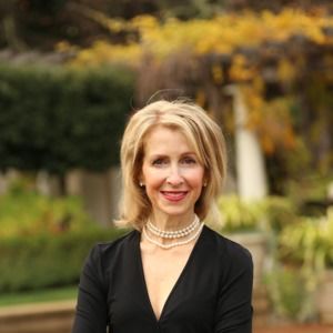 Meet your Posher, Angela missy